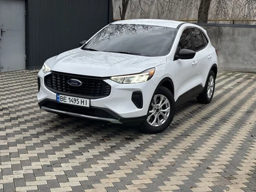 Авто Ford Escape 2024 № 8327067