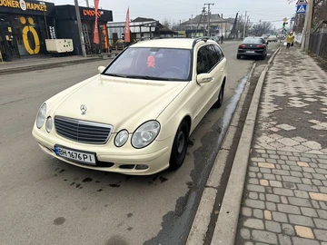 Авто Mercedes E Серия 2005 № 8327078