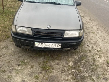 Авто Opel Vectra 1989 № 8327117