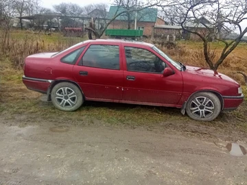 Авто Opel Vectra 1995 № 8327297