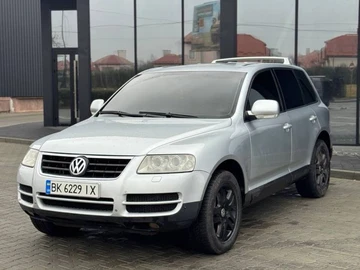 Авто Volkswagen Touareg 2003 № 8327347