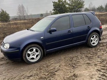Авто Volkswagen Golf 2001 № 8327349