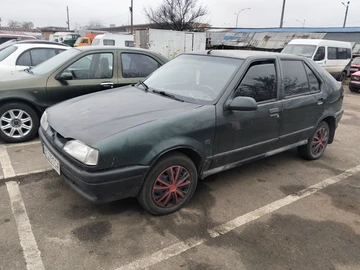 Авто Renault 19 1999 № 8327526