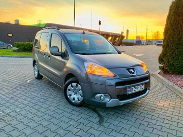 Авто Peugeot Partner 2011 № 8327563