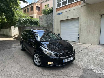 Авто KIA Cee X27 D 2013 № 8327770