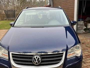 Авто Volkswagen Touran 2009 № 8327874