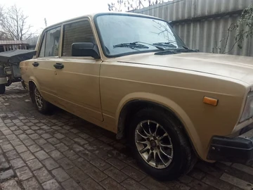 Авто ВАЗ 2107 1995 № 8327903