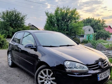 Авто Volkswagen Golf 2005 № 8328172