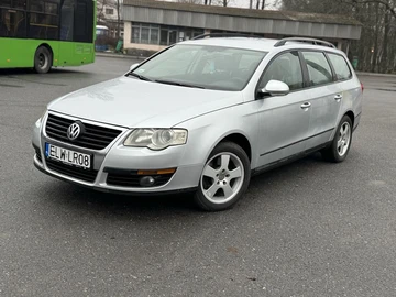 Авто Volkswagen Passat Sedan 2005 № 8328352