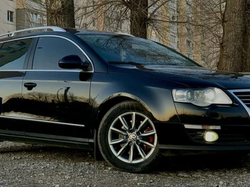 Авто Volkswagen Passat Variant 2006 № 8328391