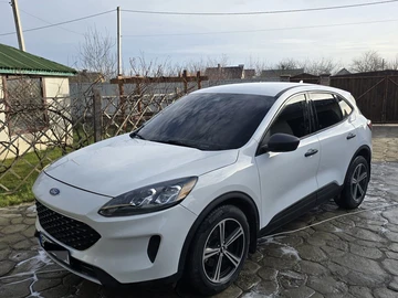 Авто Ford Escape 2022 № 8328405