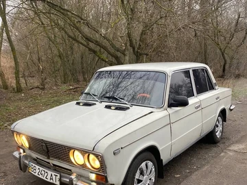 Авто ВАЗ 2103 1988 № 8328473
