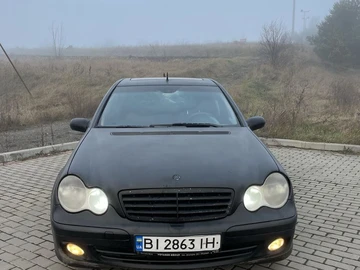 Авто Mercedes 220 2004 № 8328484