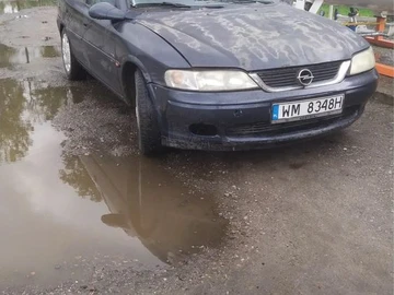 Авто Opel Vectra 1990 № 8328673