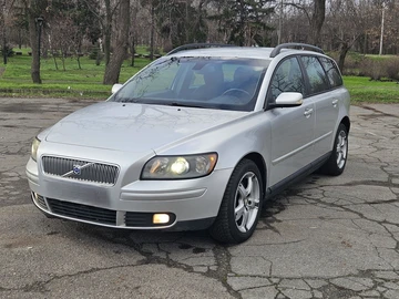 Авто Volvo V50 2006 № 8328826
