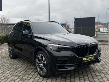 Авто BMW X5 2022 № 8329001
