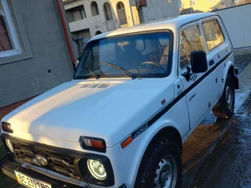 Авто ВАЗ 2121 1983 № 8329175