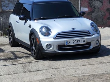 Авто MINI Clubman 2011 № 8329201