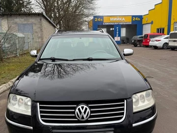 Авто Volkswagen Passat Hatchback 2004 № 8329207