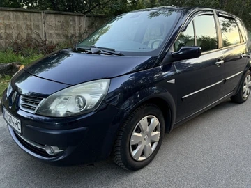 Авто Renault Scenic Ii 2009 № 8329233
