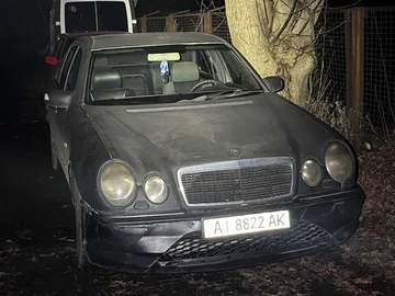 Авто Mercedes 220 1998 № 8329237