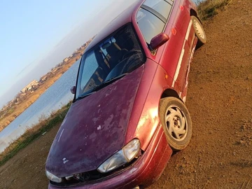 Авто Hyundai Lantra 1993 № 8329483