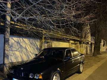 Авто BMW 5 Серия 1991 № 8329484