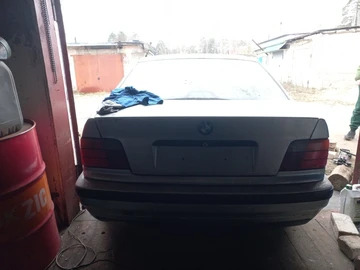 Авто BMW 3 Серия 1995 № 8329486