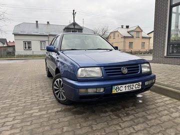 Авто Volkswagen Vento 1996 № 8329565