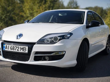 Авто Renault Laguna 2013 № 8329583