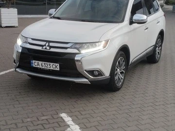 Авто Mitsubishi Outlander 2017 № 8329801