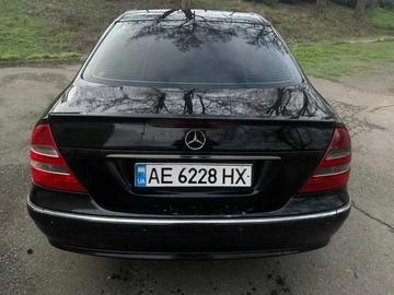 Авто Mercedes 500 2003 № 8330010