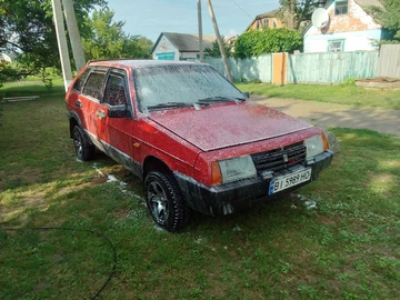 Авто ВАЗ 2109 1992 № 8330114