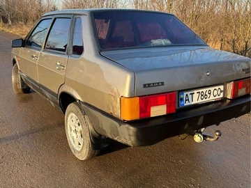 Авто ВАЗ 21099 2002 № 8330155