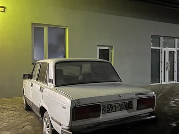 Авто ВАЗ 2107 1994 № 8330156