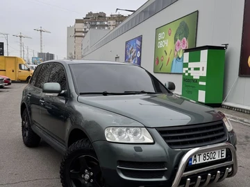 Авто Volkswagen Touareg 2003 № 8330270