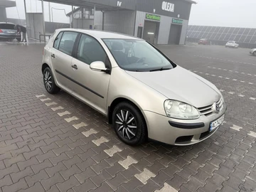 Авто Volkswagen Golf 2005 № 8330286