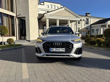 Авто Audi Q5 2022 № 8330291