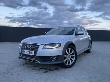 Авто Audi A4 2011 № 8330401