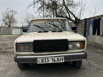 Авто ВАЗ 2107 1992 № 8330421