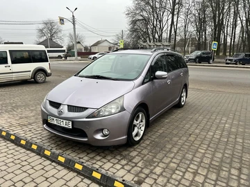 Авто Mitsubishi Grandis 2006 № 8330471