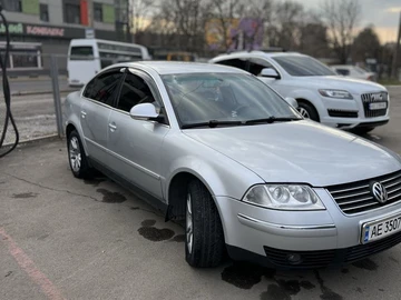 Авто Volkswagen Passat Sedan 2005 № 8330654
