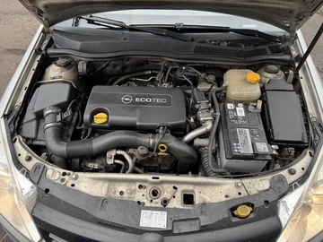 Авто Opel Astra 2010 № 8330666