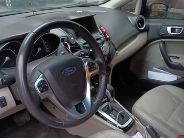 Авто Ford Fiesta 2017 № 8330814