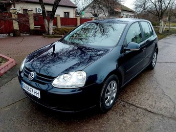 Авто Volkswagen Golf 2004 № 8330914