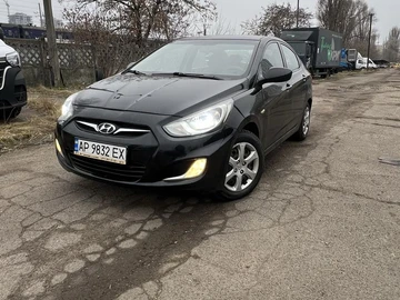 Авто Hyundai Accent 2013 № 8331082
