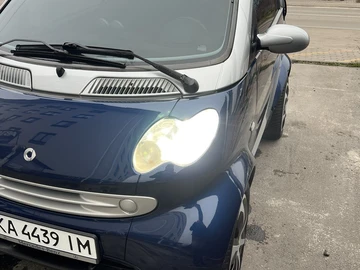 Авто smart Fortwo 2004 № 8331287