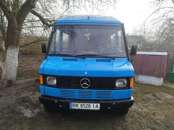 Авто Mercedes T-Mod  1993 № 8331292