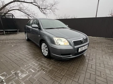 Авто Toyota Avensis 2005 № 8331339