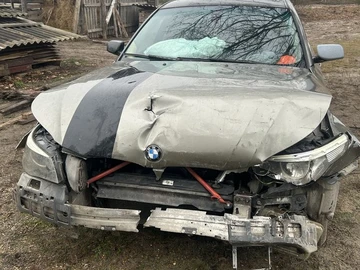 Авто BMW M5 2006 № 8331392
